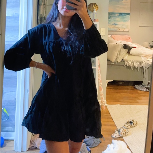 ARIES MINI DRESS BLACK - Picture 2 of 6